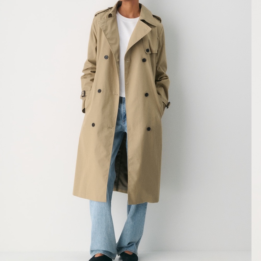 Aritzia - The Finch Trench Coat / Size Small
